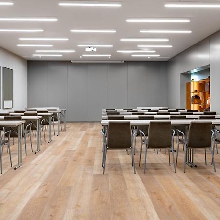 Ac Hotel Oviedo Forum By Marriott Екстер'єр фото