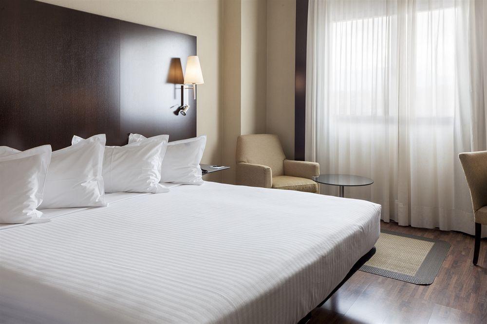 Ac Hotel Oviedo Forum By Marriott Екстер'єр фото