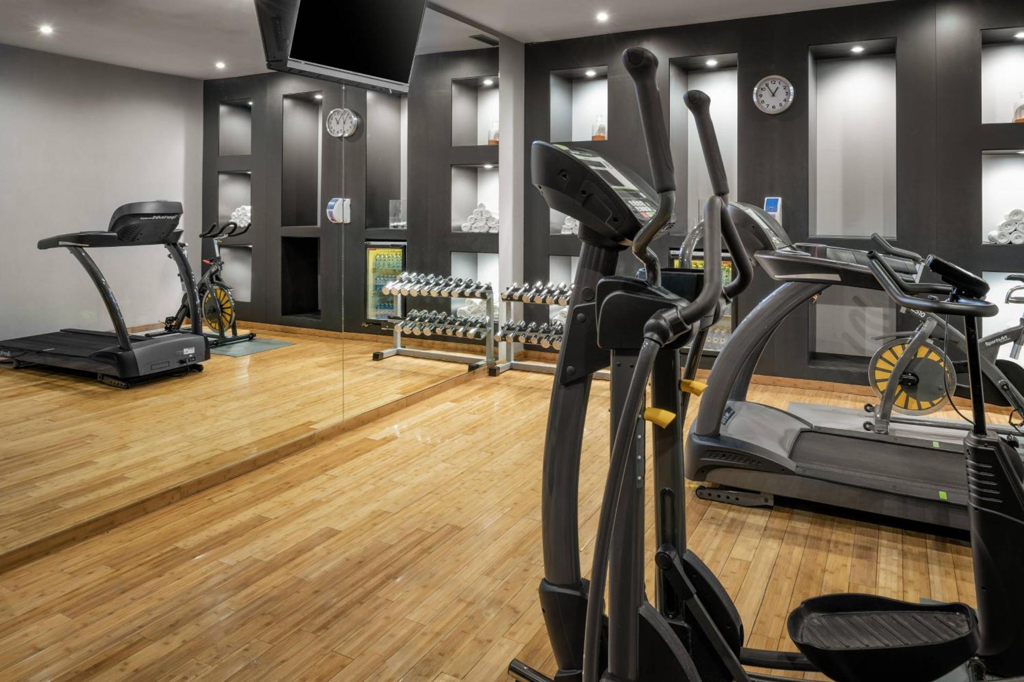 Ac Hotel Oviedo Forum By Marriott Екстер'єр фото