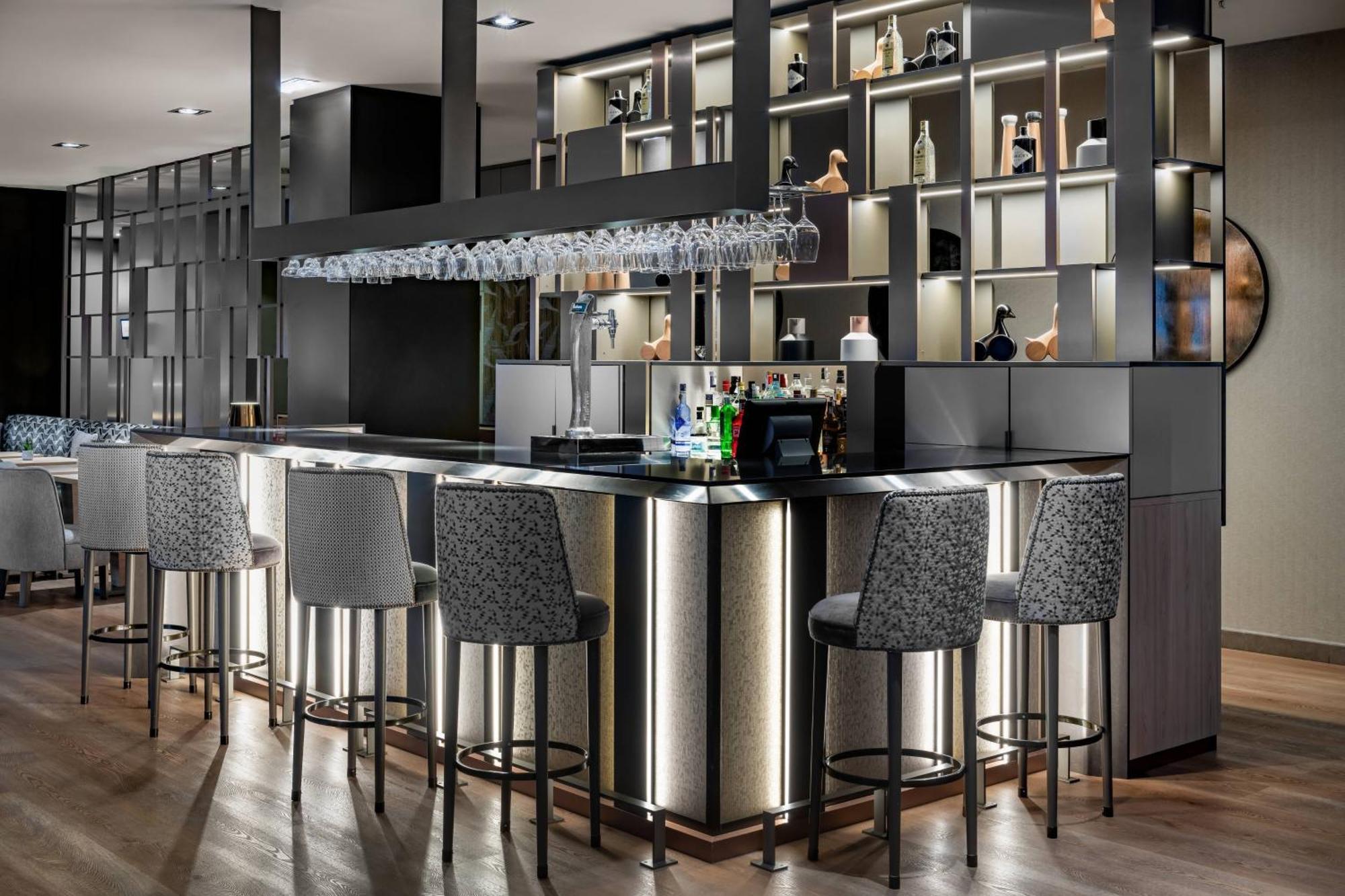 Ac Hotel Oviedo Forum By Marriott Екстер'єр фото